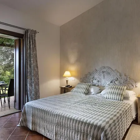 Tenuta Pilastru Country & Hotell