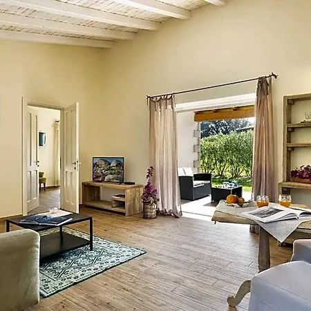 Tenuta Pilastru Country & Arzachena