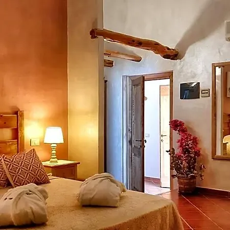 Tenuta Pilastru Country & 4*