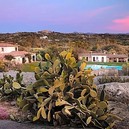 Tenuta Pilastru Country &