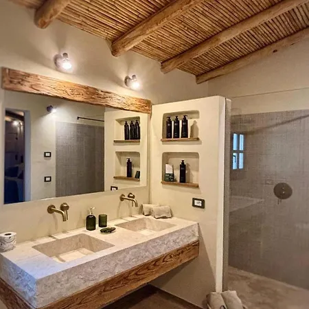 Hotel Tenuta Pilastru Country & 4*