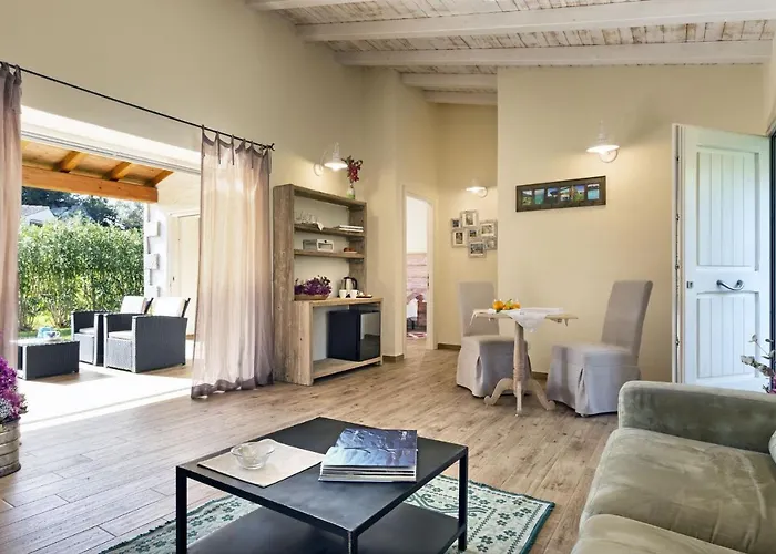 Hotel Tenuta Pilastru Country &