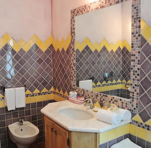 Hotel Tenuta Pilastru Country & 4*