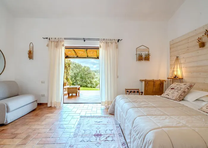 Tenuta Pilastru Country & 4*